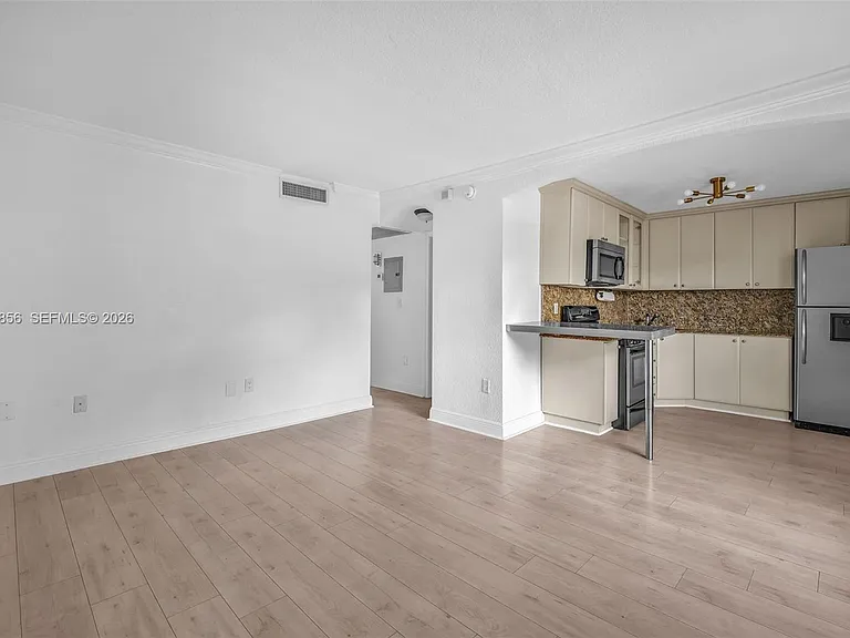 3245 Virginia St #24 — Photo 1