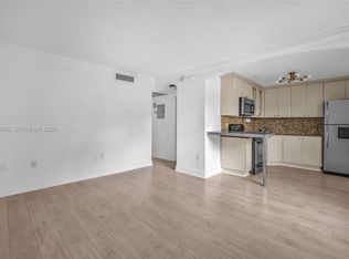 3245 Virginia St APT 24, Miami, FL 33133