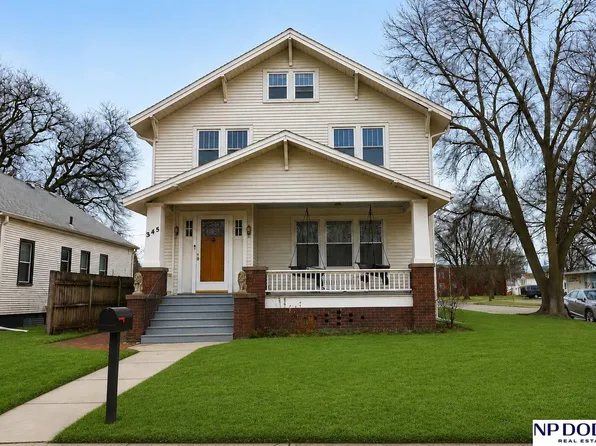 345 W 8th St, Fremont, NE 68025
