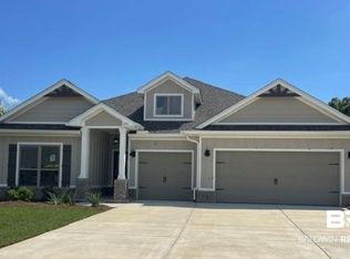 529 Huller Ave, Fairhope, AL 36532