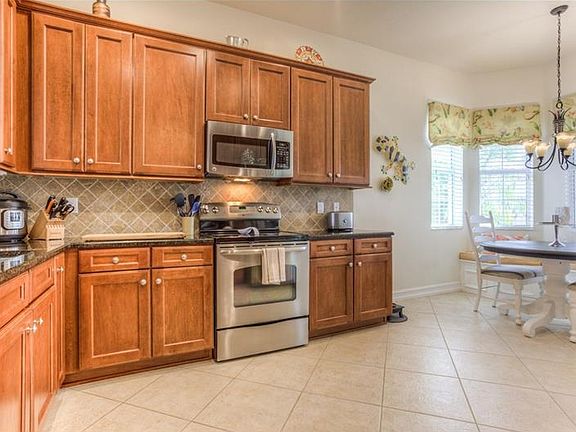 4th image of 15923 Cobble Mill Dr