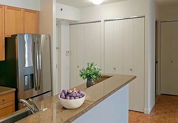 3rd image of 333 E 102nd St APT 705