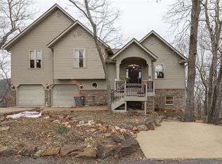 21348 Ridgeview Dr, Garfield, AR 72732