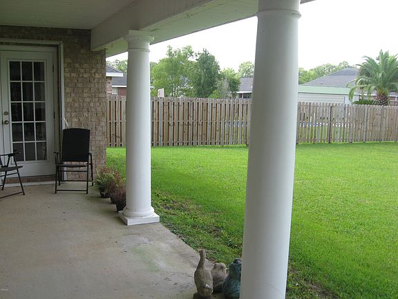 3rd image of 3507 Farrington Ct
