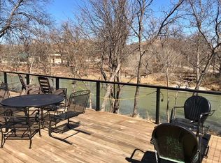 184 W Lake Dr, Lawton, OK 73557