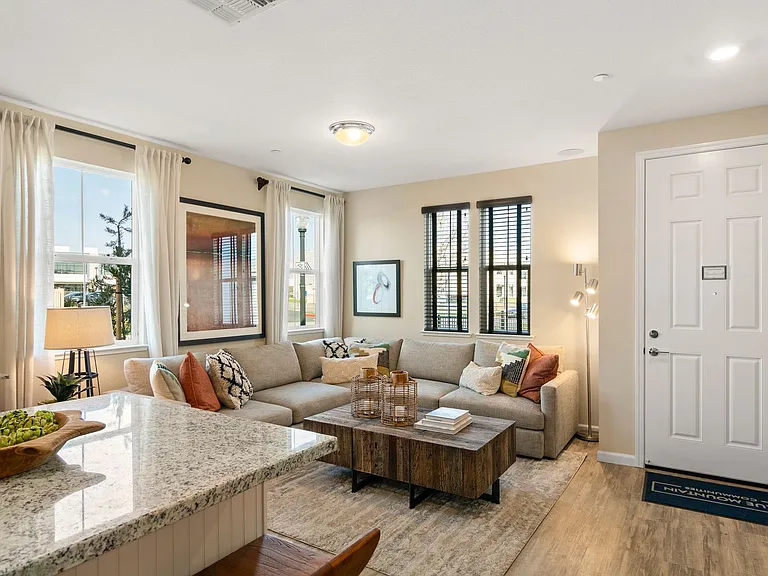 Spacious Townhomes in Provence at Natomas — Photo 16
