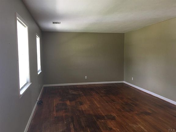 3rd image of 1863 Copley Dr