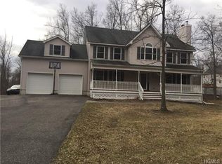 4 Leah Pl, Washingtonville, NY 10992