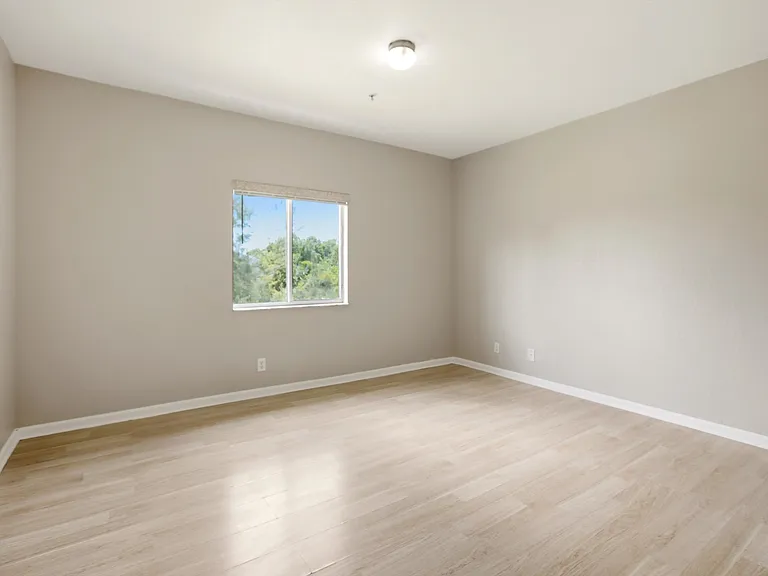 1169 Golden Lakes Blvd #1125 — Photo 14