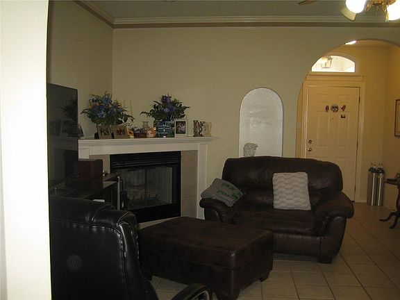 4th image of 211 Northridge Dr