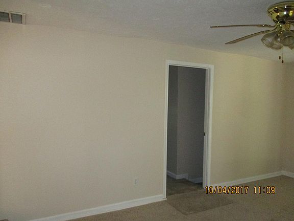3rd image of 56 Lawrenceville St APT 4