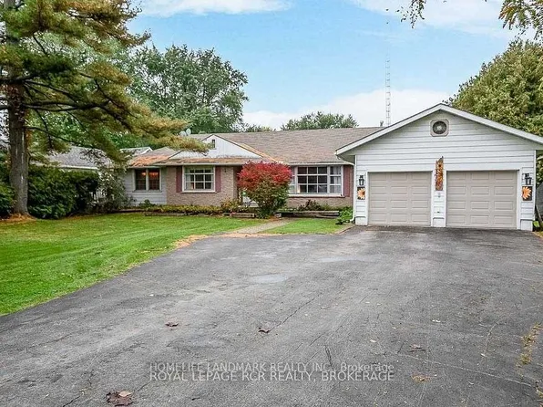 310 The Queensway, Georgina, ON L4P 2B7