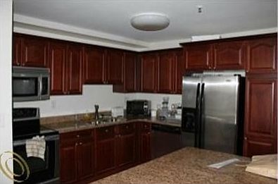 3rd image of 300 Riverfront Dr APT 15F