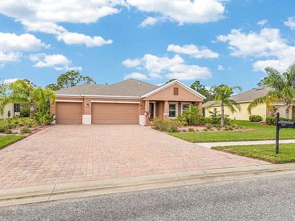 5th image of 569 Easton Forest Cir SE