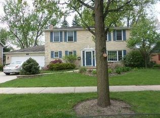 549 E Monterey Rd, Palatine, IL 60074