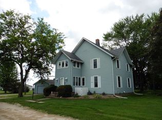 2976 270th St, Charles City, IA 50616