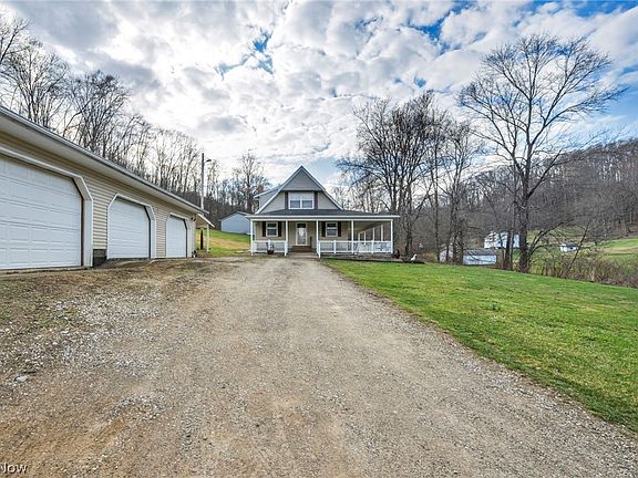 3rd image of 51629 Township Road 146b