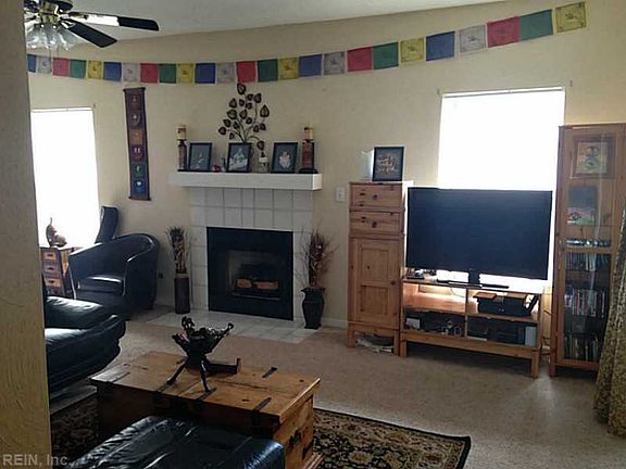 4th image of 815 Irongate Ct