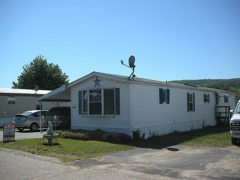 1st image of 7 Daisy Dr