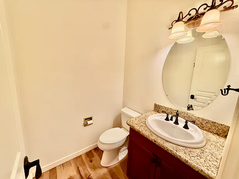 1774 N Sevenoaks Way — Photo 16