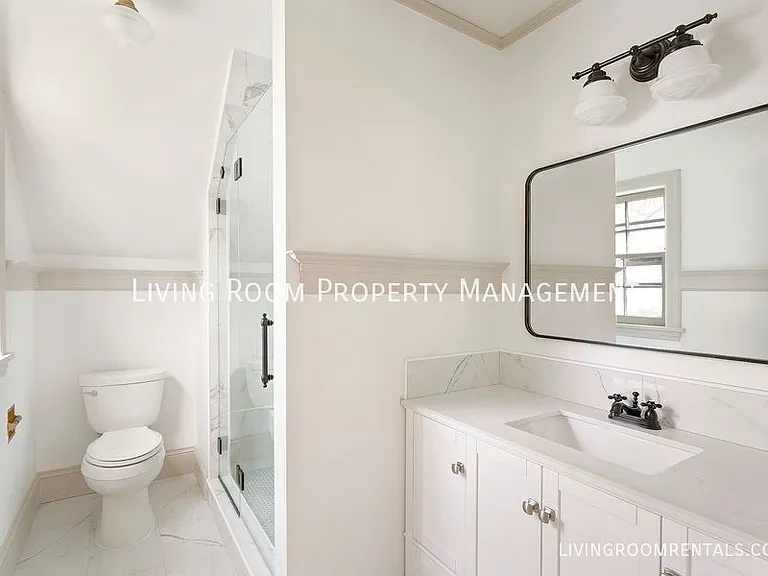 6445 N Williams Ave — Photo 14