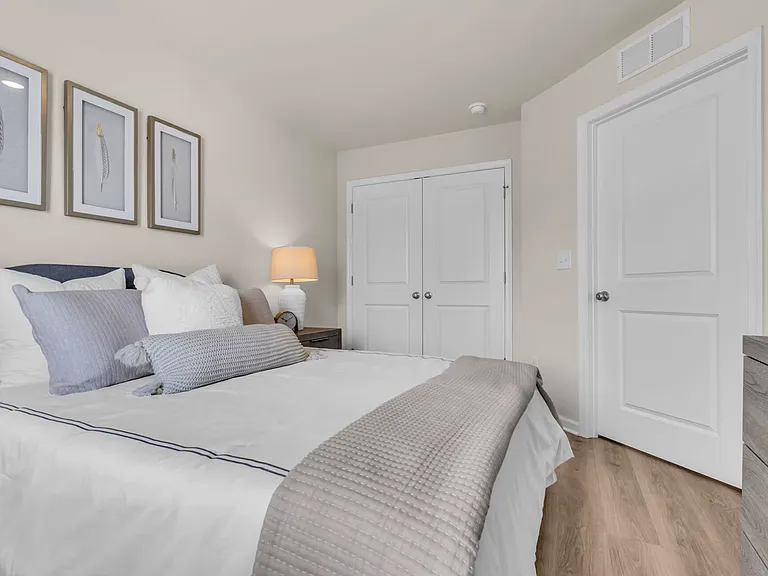 Rancocas Pointe Apartments — Photo 11