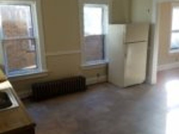 3rd image of 2556 N Weil St APT 1