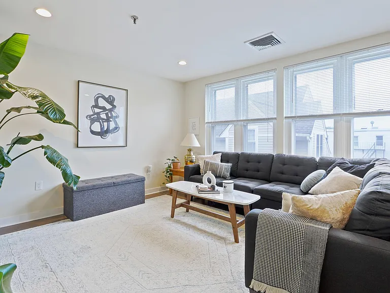 126 Tudor St #G — Photo 1