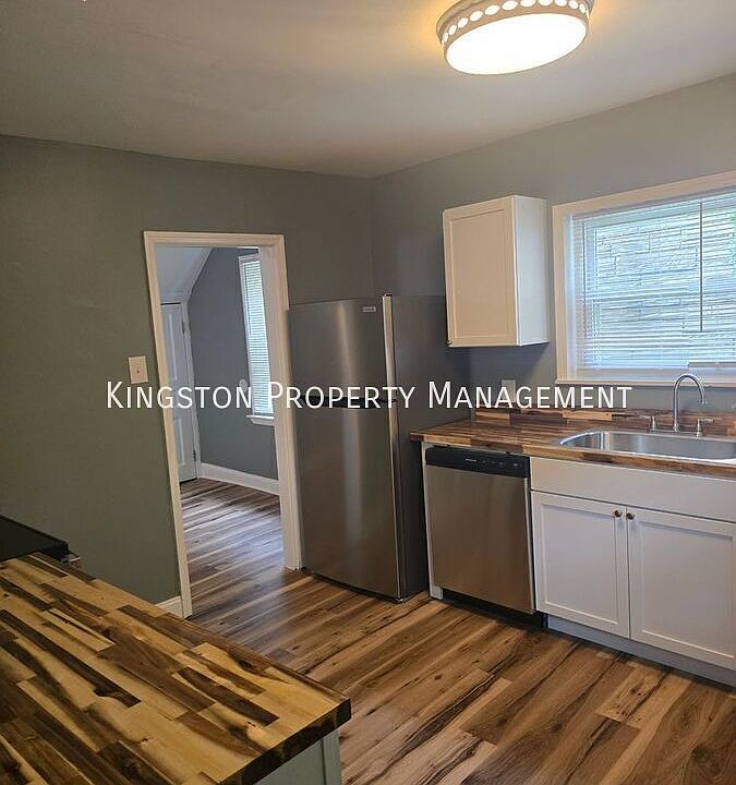 1st image of 723 Charles Ave