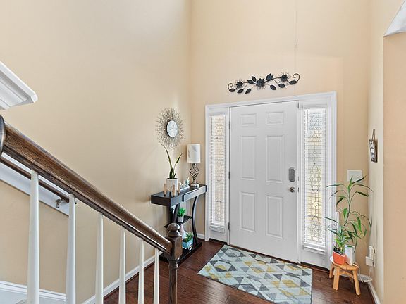 5th image of 111 Glenview Ln