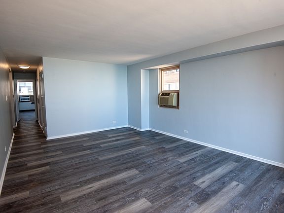 4th image of 3950 N Lake Shore Dr APT 1812