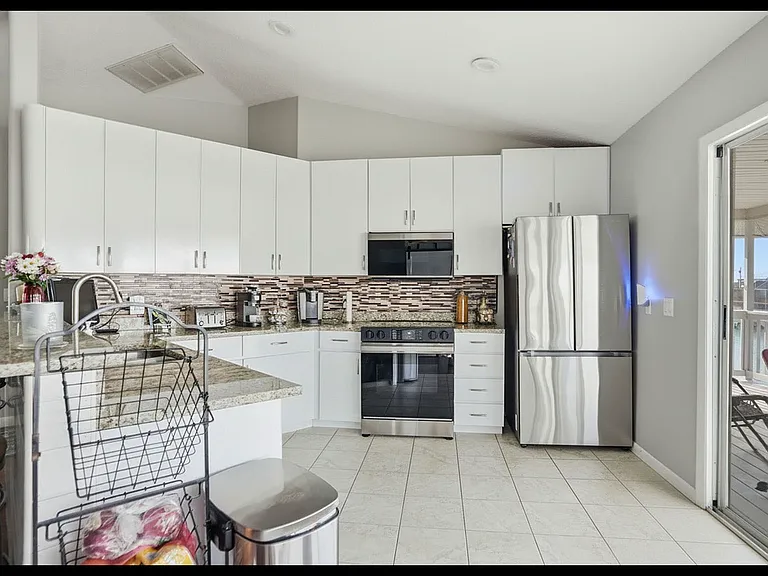 3511 Triggerfish Dr — Photo 6
