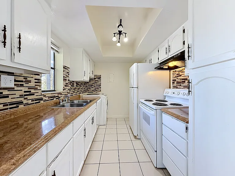 2636 Lemon Tree Ln #2636 — Photo 14