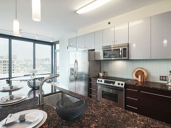 5th image of 2101 Market St Unit 1901