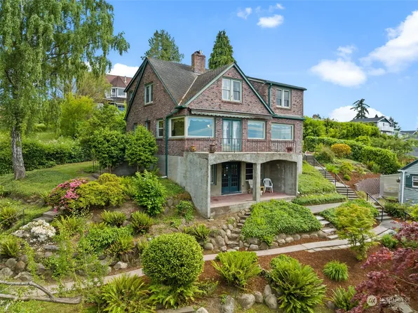 1402 Starling Street, Steilacoom, WA 98388