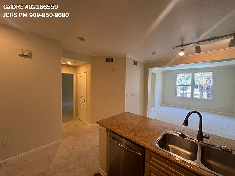 3458 Watermarke Pl — Photo 5