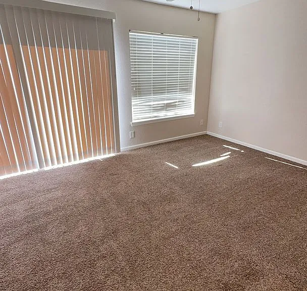 16421 Apple Valley Road — Photo 11