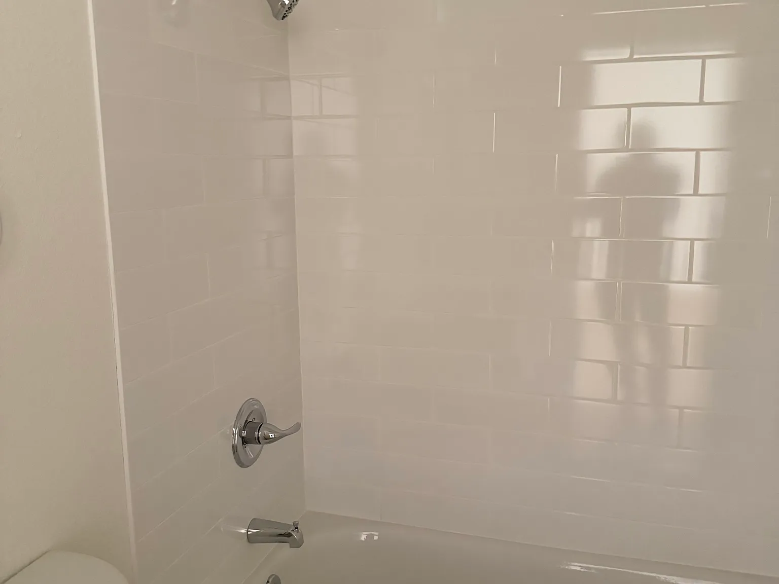 Studio, 700 sqft, $1,695 — Photo 3