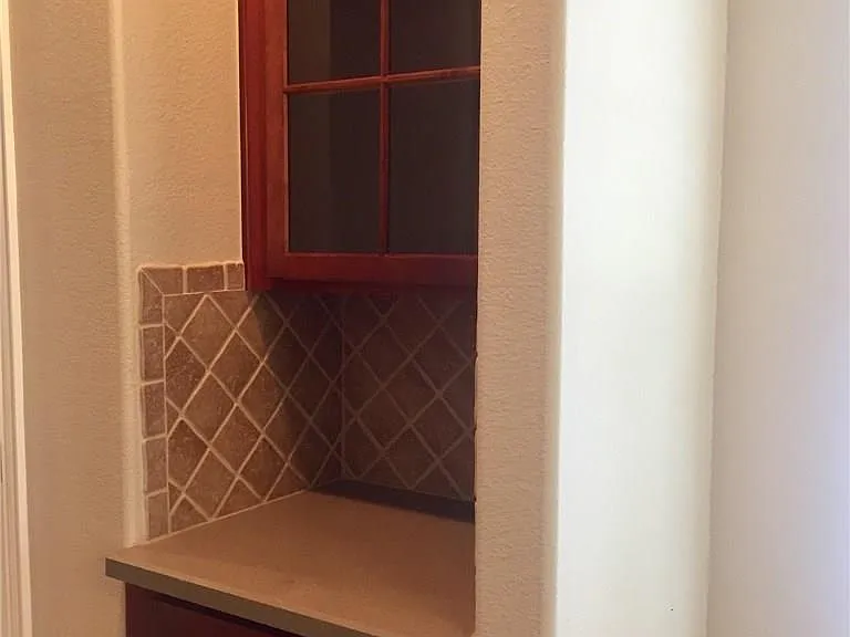 1016 Grey Fox Dr — Photo 1