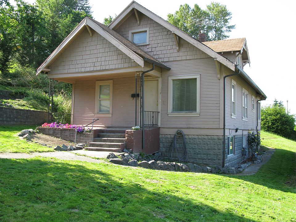 1st image of 1427 E Fairbanks St