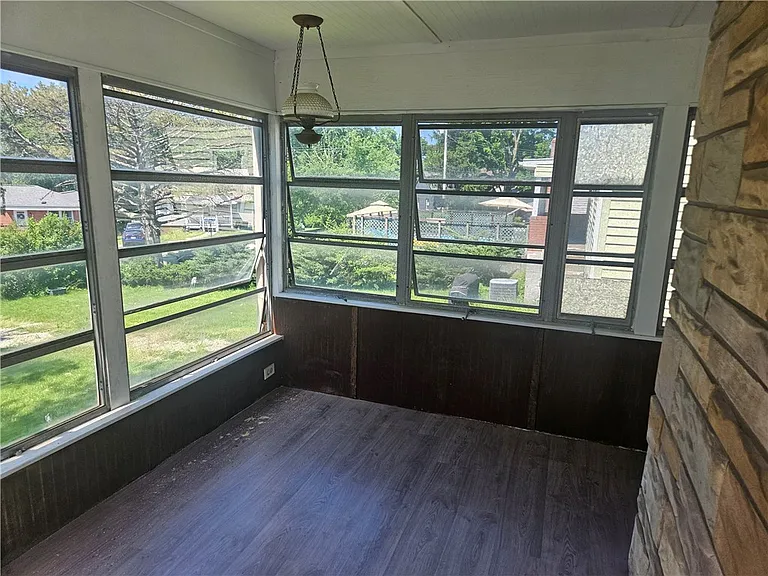 1108 Prescott St — Photo 37