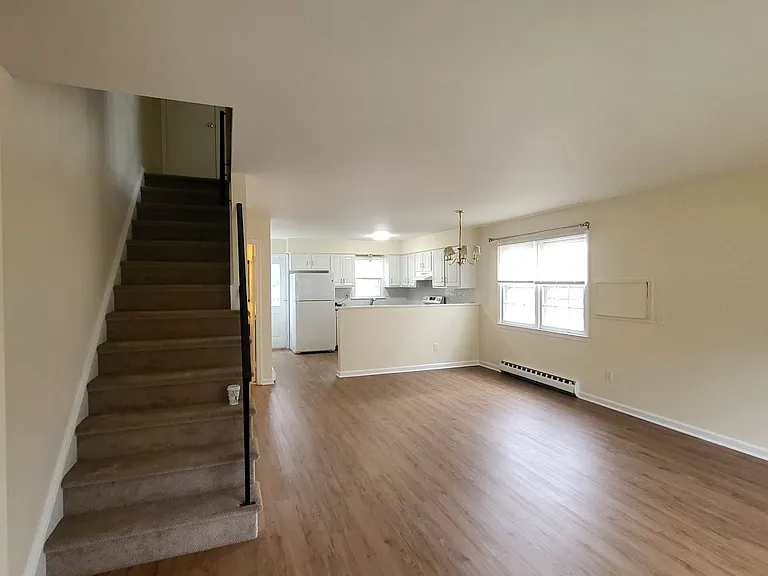 42 Adams Ave #B — Photo 7
