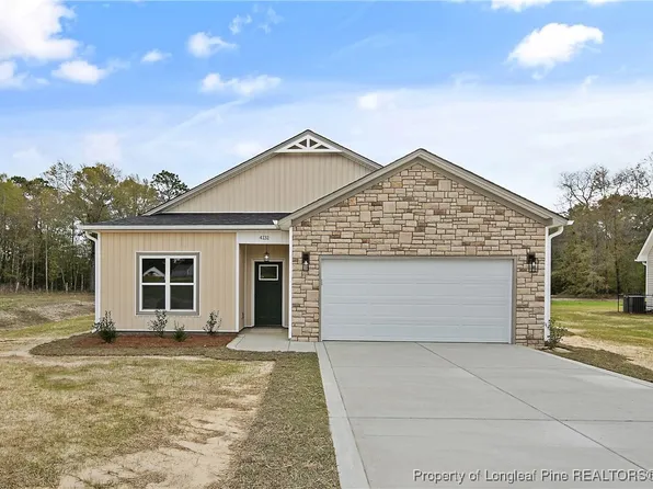4131 Indian Summer Way, Hope Mills, NC 28348