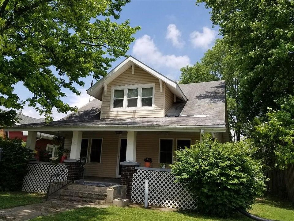 1st image of 1714 Grand Ave