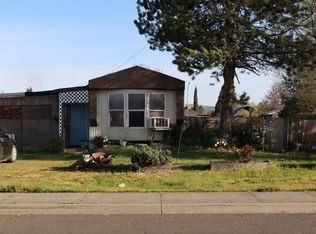 2799 Avenue A, White City, OR