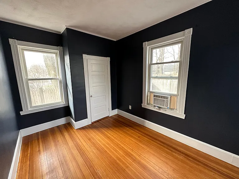 12 Auburn St #1 — Photo 10