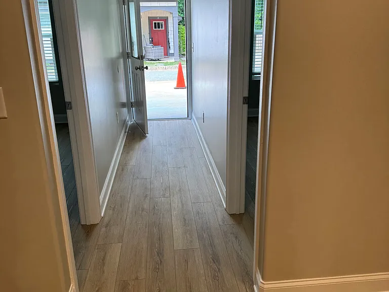 106 Lyndee Ln — Photo 6