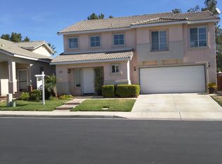 1071 Aurora Ln, Corona, CA 92881