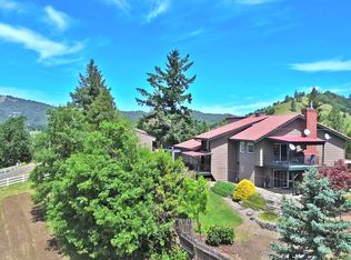 286 Jonni Ln, Roseburg, OR 97471