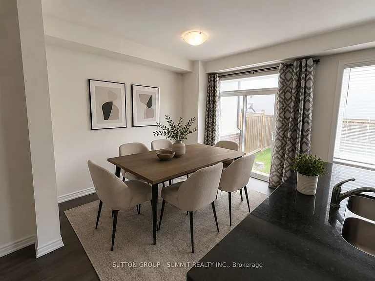 109 Benadir Ave — Photo 17